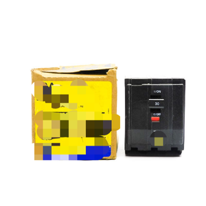 وحدة تحكم PLC صناعية أصلية جديدة Qo330vh 240v 30a (عبوة من <span class=keywords><strong>3</strong></span>) جاهزة للشحن - Product Image 1