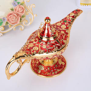 Aladdin's Magic Lamp Rétro Européen Tinware Artisanat Créatif Ornements Lampe à Souhaits Russe Alliage Métallique Gravure Coulée - Product Image 2