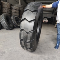 SUPERETOT Pneu Diagonal OTR Durable de Haute Qualité 18.00-33 pour Manutentionneur de Conteneurs, Chariot Élévateur Portuaire