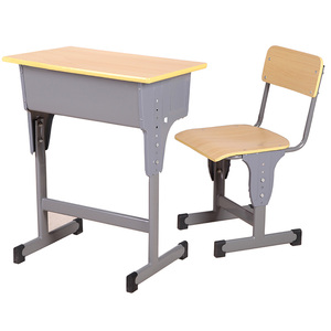 Set <span class=keywords><strong>Tavolo</strong></span> e Sedie Regolabili <span class=keywords><strong>in</strong></span> <span class=keywords><strong>Altezza</strong></span> per Studenti, Mercato Tailandese - Product Image 2