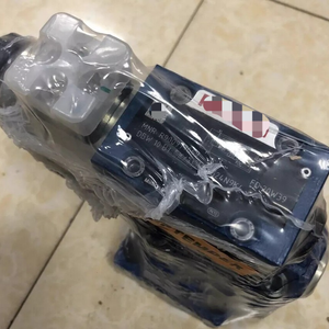 नया मूल सस्ता R90097669 DBW10B1-5X/315u6e24n9k4 स्वचालन उत्पाद प्रोग्राम योग्य तर्क पीएलसी नियंत्रक - Product Image 1