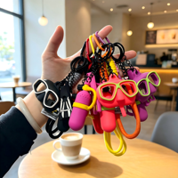 Porte-clés sportif créatif style Dopamine avec bouteille de plongée, lunettes et palmes, cadeau personnalisé pour voiture