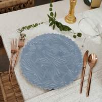 Assiette de présentation circulaire en plastique bleu clair de 13 pouces, motif végétal, faite à la main, classique, utilisée pour le dîner, les mariages, les fêtes, la décoration