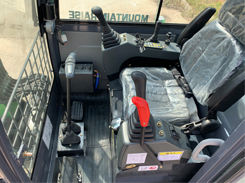 Mini excavadora mini 2 Ton diesel con diferentes accesorios - Product Image 5