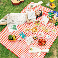 Couverture de pique-nique pliable portable en tissu Oxford, tapis de pique-nique d'extérieur avec poignée de transport pour la plage, le camping, le parc, les voyages et l'utilisation familiale