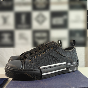 Zapatos de Diseñador de Marca de Lujo B23, Estilo Slip-On, Casuales, de Lona, para Caminar, Estilo Skateboard, de Alta Calidad, Ligeros, Color Verde Perenne, para Verano - Product Image 1