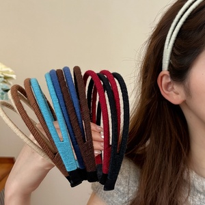 Bandeau coréen double couche en fil extensible de couleur unie pour femme, idéal pour le lavage du visage, avec design antidérapant - Product Image 1