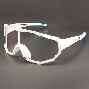 <span class=keywords><strong>Gafas</strong></span> ópticas Yijia para <span class=keywords><strong>ciclista</strong></span>, <span class=keywords><strong>gafas</strong></span> fotocromáticas polarizadas personalizadas, protección UV, <span class=keywords><strong>gafas</strong></span> deportivas <span class=keywords><strong>de</strong></span> gran tamaño para hombre y mujer, <span class=keywords><strong>gafas</strong></span> <span class=keywords><strong>de</strong></span> sol para ciclismo - Product Image 5