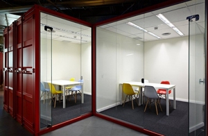 Solución perfecta para trabajo remoto y móvil Contenedor de oficina de 20 pies - Product Image 3