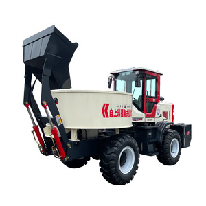 Camion malaxeur à béton auto-alimenté à benne plate, 4x4, petit modèle Chaotian Pot, capacité 2 m³ et 3 m³ - Product Image 5