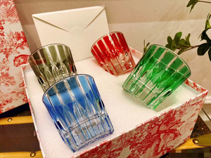 Juego de Cuatro Copas de Whisky y Vino de Cristal Austriaco con Diseño Clásico de Vetas Verticales, Elegantes Copas para Vino Tinto - Product Image 2