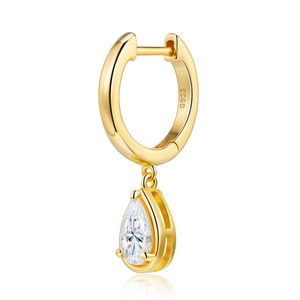 Boucles <span class=keywords><strong>d</strong></span>'oreilles pendantes en argent 925 plaqué or avec moissanite, diverses formes de coupe, pour femmes - Product Image 3
