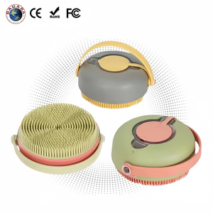 CE Belgeli Evcil Hayvan Bakım Banyo Fırçası, Sabun Şampuan Dağıtıcılı, Köpekler ve Kediler için Kauçuk Yumuşak Kıllı Masaj, Stokta - Product Image 1