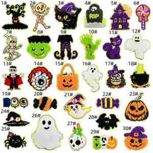 Patch brodé en chenille drôle à thermocoller, motif crânes et fantômes d'Halloween, pour la décoration de vêtements, sacs et chapeaux - Product Image 1