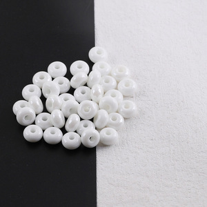 Cuentas redondas planas de vidrio de 10 mm, color blanco jade, para la fabricación de joyas, accesorios de bricolaje - Product Image 2