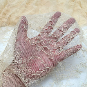 GCW-M91089-2 यूरोपीय त्वचा रंग हल्के पुष्प के लिए चमकदार पुष्प फीता कपड़े - Product Image 6