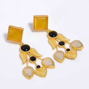 Boucles d'oreilles multi-pierres en laiton plaqué or 14k pour femmes, mode personnalisée, fabricant de bijoux en pierres précieuses en laiton - Product Image 1