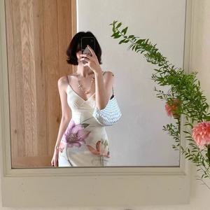 <span class=keywords><strong>Robe</strong></span> longue en maille à imprimé floral pour <span class=keywords><strong>femme</strong></span>, <span class=keywords><strong>robe</strong></span> <span class=keywords><strong>moulante</strong></span> sans manches à col en V, robes élégantes pour les vacances d'été à la plage - Product Image 4