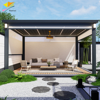 Pergola de jardin en aluminium avec système de toit à lames motorisées