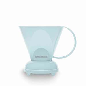 Cafetera Reutilizable de Tritán Eastman Azul Claro, Forma Trapezoidal, para Eventos de Catering, Buffet y Salón - Product Image 1