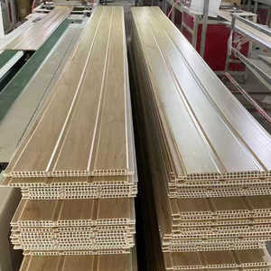 Panel de techo de PVC laminado con muestra gratis, paneles de PVC con diseño de <span class=keywords><strong>madera</strong></span>, techo <span class=keywords><strong>para</strong></span> decoración de interiores - Product Image 6