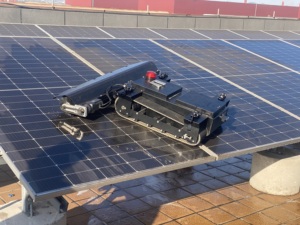 Equipo de limpieza automático de paneles solares, cepillo de limpieza de paneles solares fotovoltaicos, máquina limpiadora de robots de limpieza de paneles solares - Product Image 2