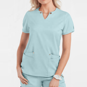 Haut d'uniforme médical extensible uni en spandex pour femme, idéal pour pharmacien(ne)s cliniques, pédiatres et chirurgiens(ses) - Product Image 5