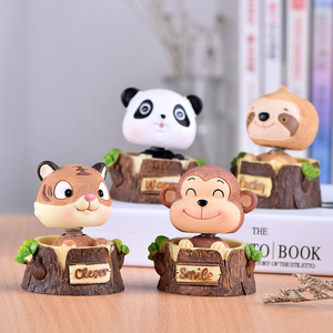 Phim Hoạt Hình Dễ Thương Nhự<span class=keywords><strong>a</strong></span> Khỉ Gấu Trú<span class=keywords><strong>c</strong></span> Hổ Con Lười Bobble Đầu Với Bảng Điều Khiển Xe Dính Tùy Chỉnh Polyresin Động Vật Bobbleheads - Product Image 5