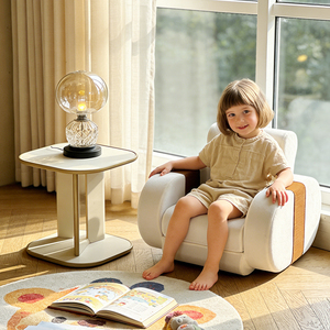 Sillón Infantil Nórdico de Terciopelo con Ribete Acanalado en Contraste, Silueta Redondeada, Cómodo y Suave - Product Image 3