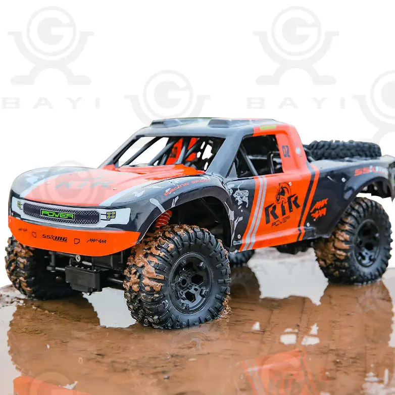 Mobil mainan RC Off-Road 4WD, mobil mainan memanjat listrik motor ganda menyerap guncangan tahan air penggerak empat roda ukuran 50CM 1:8 kecepatan tinggi