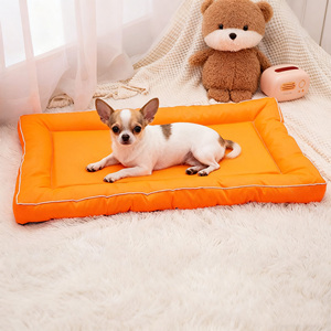 Cama Ortopédica Impermeable de una Pieza para Perros y Gatos, Relleno de Esponja de Alta Densidad y Algodón PP, 5 cm de Grosor, Base Antideslizante, Resistente a Mordeduras, Fácil de Limpiar - Product Image 1
