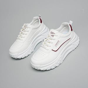 Chaussures sportives respirantes à lacets pour femmes, fabriquées en Chine, semelle épaisse, rehaussantes, tendance automne/printemps/été 2026 - Product Image 2