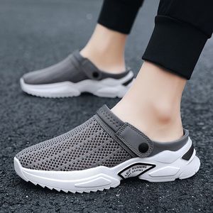 Nouvelles sandales d'été 2024 pour hommes : respirantes, antidérapantes et anti-transpiration, au design élégant - Product Image 4