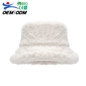 Chapeau Bob Hiver Chaud et Doux pour Femme, Nouvelle Arrivée, Blanc, Personnalisable, Vente en Gros Fabricant - Product Image 1