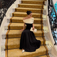 Robe maxi élégante et chic, blanc et noir contrastés, épaules dénudées, robe de soirée formelle de jour comme de nuit, simple et chic, robe de fête, de mariage ou de dîner pour femmes
