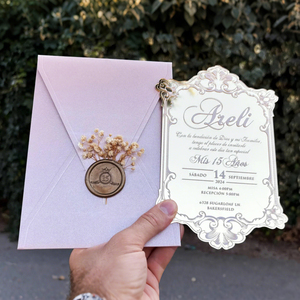 Invitaciones <span class=keywords><strong>de</strong></span> Quinceañera Personalizadas en Forma <span class=keywords><strong>de</strong></span> Corazón, Color Morado, con Espejo Dorado, Impresión Acrílica Blanca y Sobre - Product Image 1