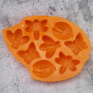 Stampo in Silicone a Forma di Farfalla per Torte, Budini e Gelatine, Ecologico e Inodore, per Pasticceria Fai-da-Te 28x21x3cm - Product Image 4