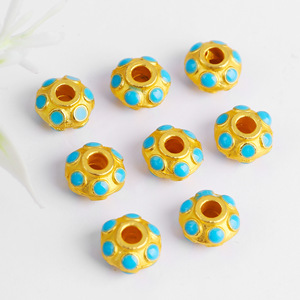 Perles d'espacement rondes en turquoise plaquées or 8 mm, composants de bijoux pour la fabrication de bracelets et colliers DIY, accessoires en gros - Product Image 1