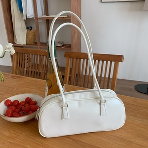 Bolso de hombro plateado para mujer con cierre de cremallera y bolsillo para tarjeta de identificación para uso diario, estilo primavera 2024 - Product Image 2