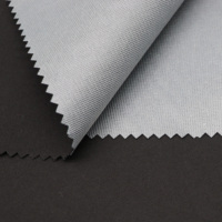 Tela funcional en rollo de 3 capas al por mayor. Muestra gratuita de tela para chaqueta de invierno.
