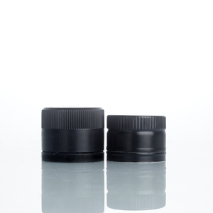 Bouchons verseurs anti-<span class=keywords><strong>goutte</strong></span> en plastique pour huile d'olive avec logo personnalisé, bouchons à vis en aluminium et plastique - Product Image 3