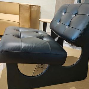 เก้าอี้อาร์มแชร์สไตล์มินิมอลทันสมัย หุ้มกำมะหยี่สีเทา เก้าอี้โซฟาเดี่ยว สไตล์นอร์ดิก เฟอร์นิเจอร์ห้องนั่งเล่น - Product Image 4