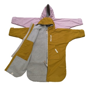 Pequeño MOQ personalizado para niños adultos <span class=keywords><strong>impermeable</strong></span> al aire libre Playa nadar seco cambio <span class=keywords><strong>bata</strong></span> con capucha - Product Image 1