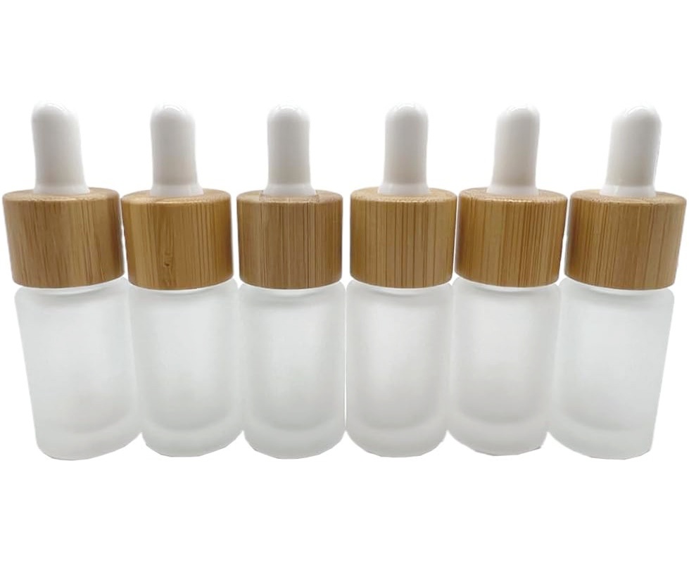 ขวดสีน้ำตาลอมเทาแบบฝ้า + ฝาไม้ไผ่ + หัวปั๊มลาเท็กซ์สีขาว