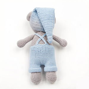 Oso de Peluche Beige Hecho a Mano, Lindo <span class=keywords><strong>Amigurumi</strong></span> con Pijama y Gorro de Dormir, Muñeco de Peluche Tejido Suave, 100% Poliéster, Unisex - Product Image 3