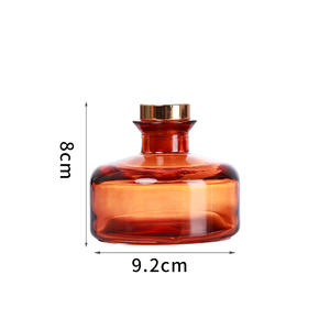 Bouteille diffuseur à roseaux en <span class=keywords><strong>verre</strong></span> personnalisée OEM ODM grande capacité 200ml 300ml multicolore unique avec bâtonnets et bouchon - Product Image 5