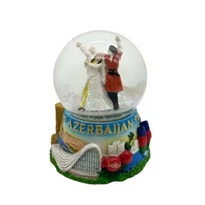 High Quality Resin Country Snow Crystal Balls Crafts Souvenir Gift Items Ornaments Custom Personalized Snow Globe