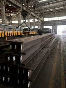 เหล็กเจาะรูรูปตัว H รุ่น ZD-HB Q235B ของ Zhengde Metal ผลิตจากการรีดร้อน เหล็กกล้าคาร์บอน สำหรับงานก่อสร้างสะพาน มาตรฐาน ASTM วัสดุโครงสร้างสำหรับงานเชื่อม - Product Image 1