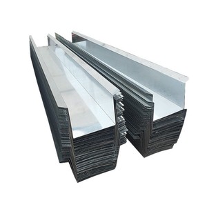 Gouttière en alliage d'aluminium 6 pouces 10 pieds avec protection anti-feuilles, design moderne pour la collecte des eaux de pluie des toits résidentiels - Product Image 1