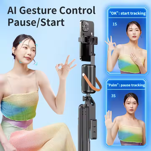 Q04 Nouveau stabilisateur de <span class=keywords><strong>selfie</strong></span> à rotation 360 degrés avec suivi du visage par IA, suivi d'objets, rotation 360 degrés pour TikTok - Product Image 4